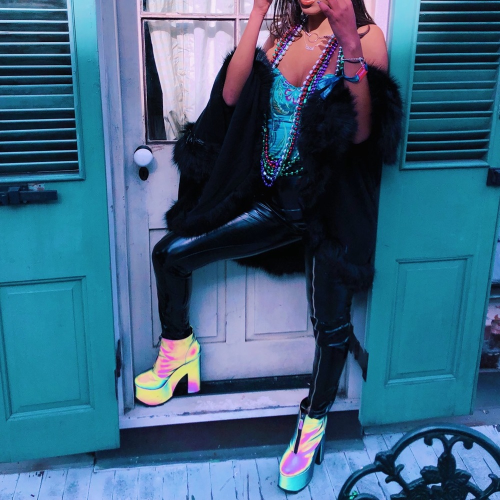 YRU REFLECTIVE BOOTS